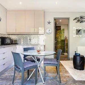 Solar Powered Camps Bay Sea View Apartment Cape Town